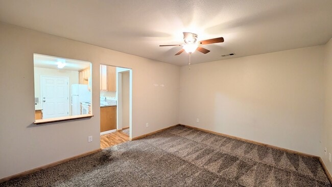 Photo - GREAT LOOKING 2BD / 1BTH DUPLEX W/ SPACIOUS BACKYARD!
