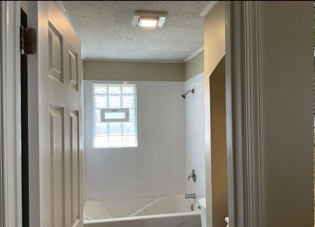 Photo - 766 Southside Dr