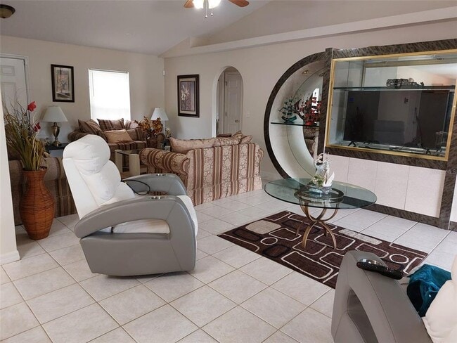 Photo - 307 S Oakland Ave