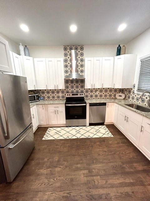 Photo - 851 N Grand Ave NW