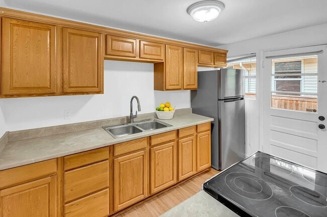 Photo - 3602 NE 75th St