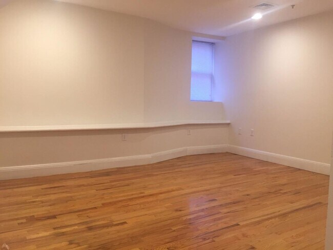 Photo - 14 Brainerd Rd Condo