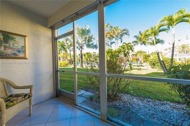 Photo - 6700 Royal Palm Blvd Unidad 103D