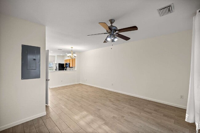 Photo - 2BR Townhome in Wynchase | Dual Suites + Screened Lanai