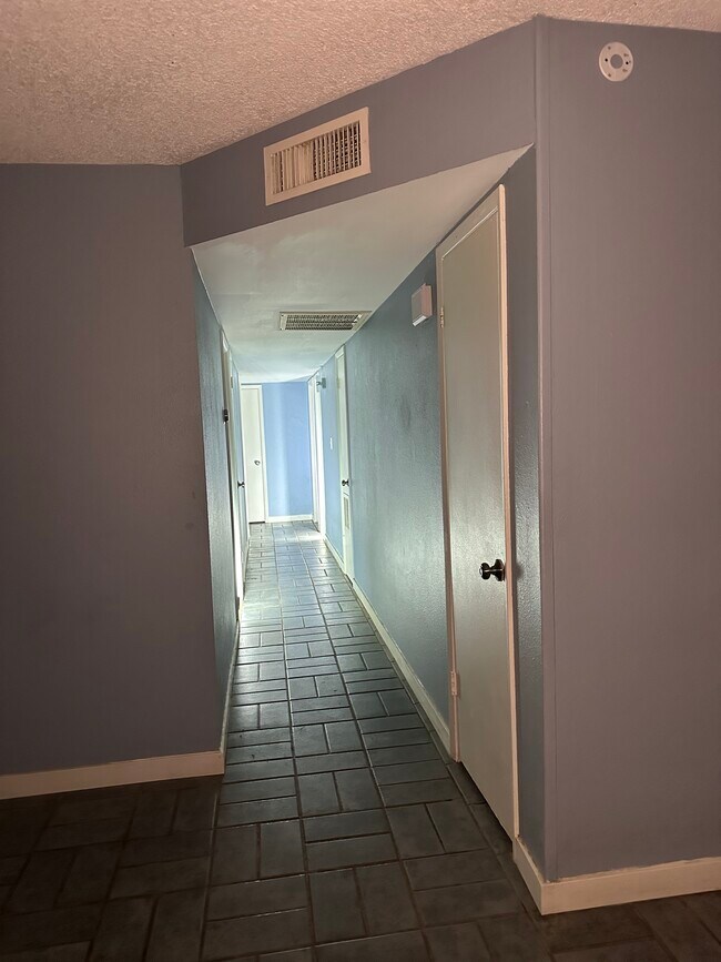 Photo - 14620 N 31st Ln