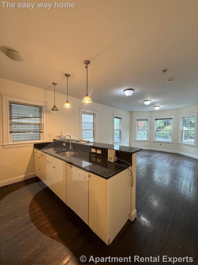 Photo - 6 Giles Park Unidad #1A