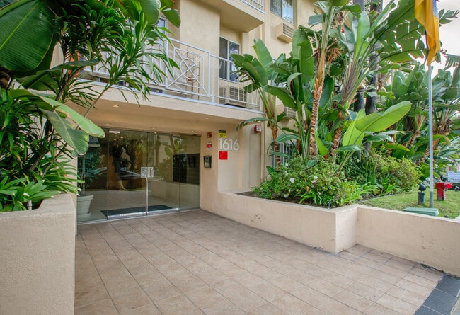 Photo - West Hollywood Ritz