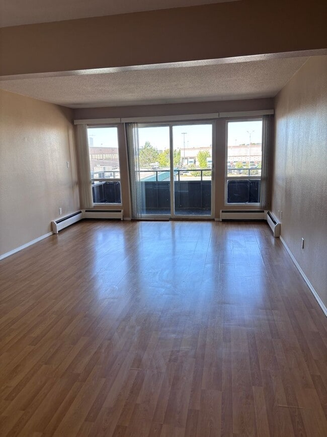 Photo - Heat Paid!  Amazing Downtown Condo!