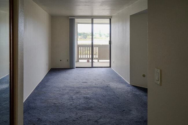 Photo - 3098 Rue D’Orleans Unit 205
