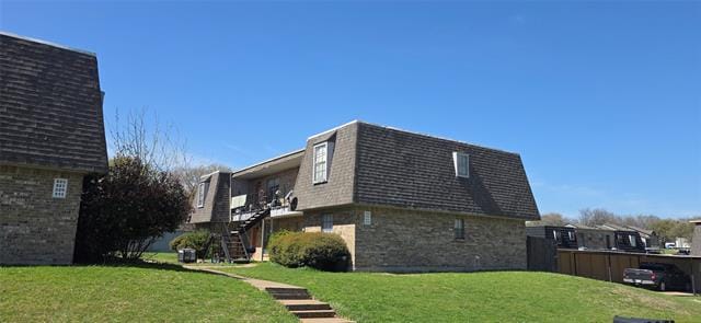 Building Photo - 233 Vista Way