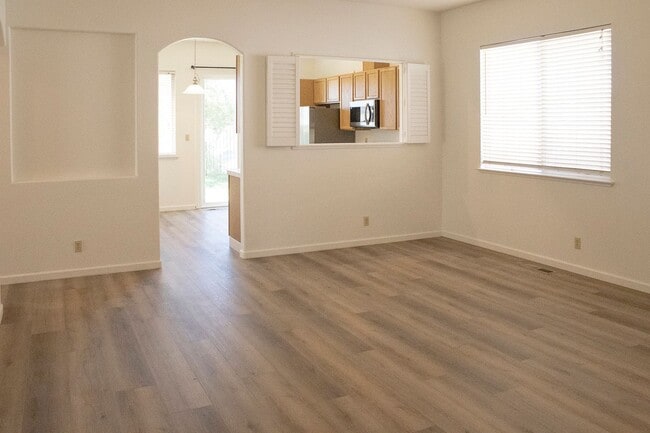 Photo - 3 Bedroom  2 Bath New Paint, Flooring and ...