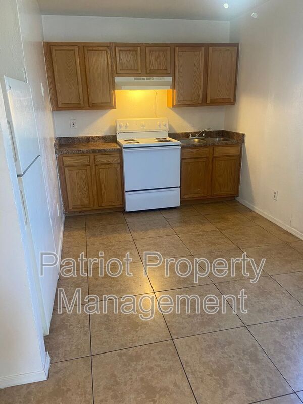 Photo - 1145 W Tonto St Condominio Unidad #3