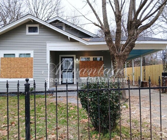 Building Photo - Remolded 3 bedroom 2 bath home - Hollywood...