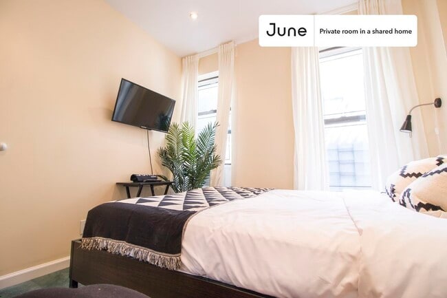 Photo - Room in Shared 4 bed/2 bath home Unidad B