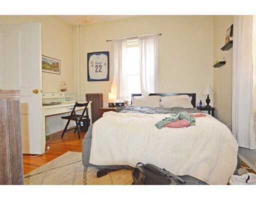 Photo - 32 Centre St Unit 4