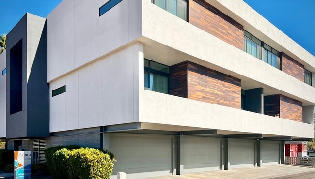 Building Photo - 7301 E Minnezona Ave Rental