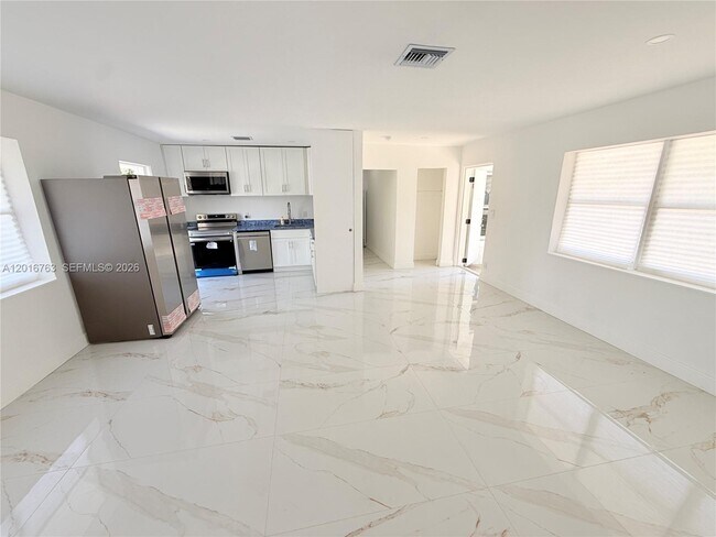 Photo - 1606 NW 12th Ave