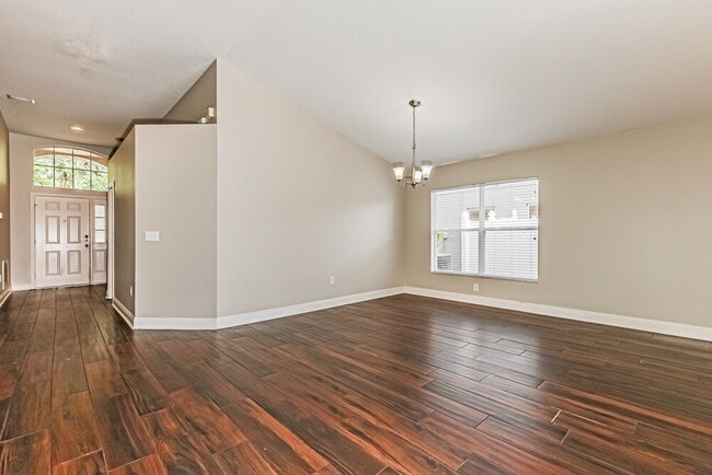 Photo - 31422 Wrencrest Dr