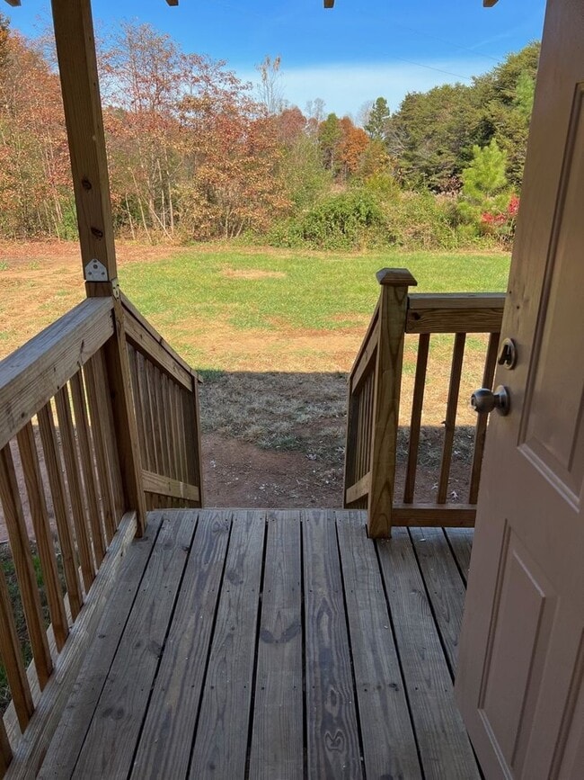 Photo - Singlewide Mobile Home in Country Setting