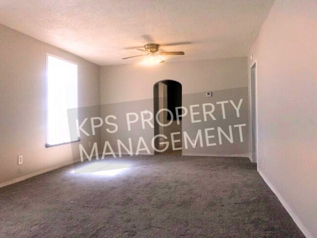 Photo - 1933 S Palisade St