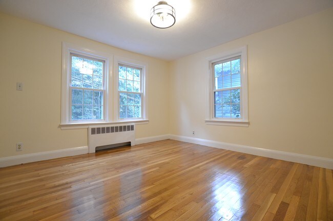 28 Adair Rd