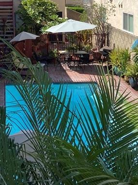 Photo - Las Brisas Apartments