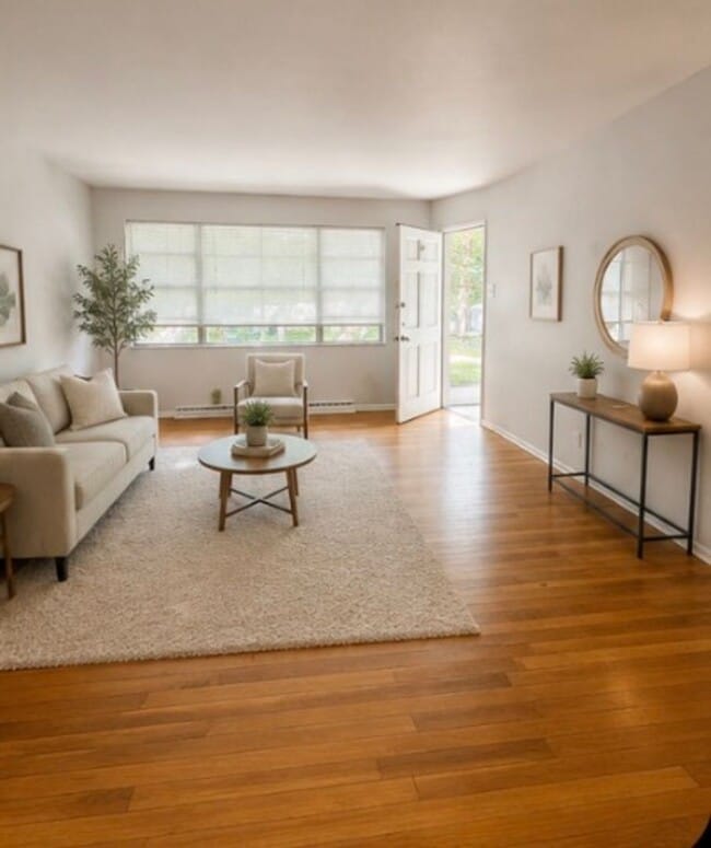 Building Photo - 8432 Atherton Dr Unit 2N
