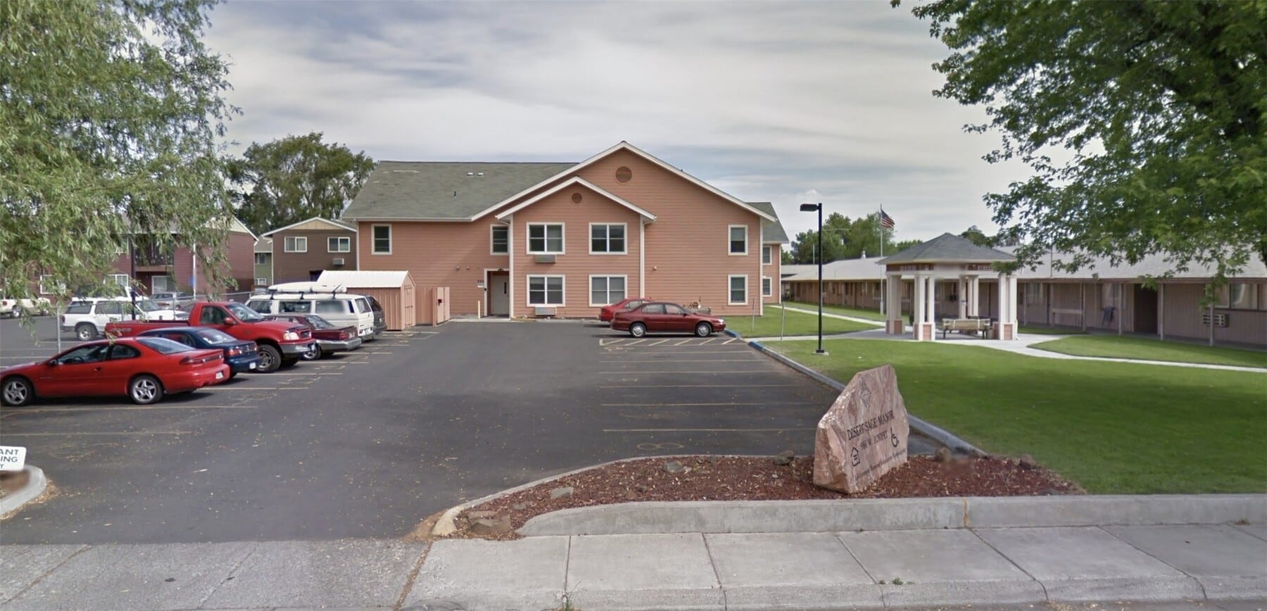 Photo - 986 W Juniper Ave