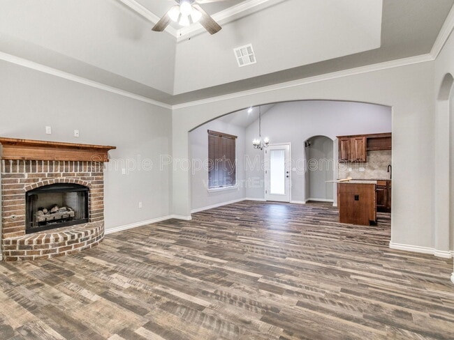 Photo - 20575 Pioneer Dr