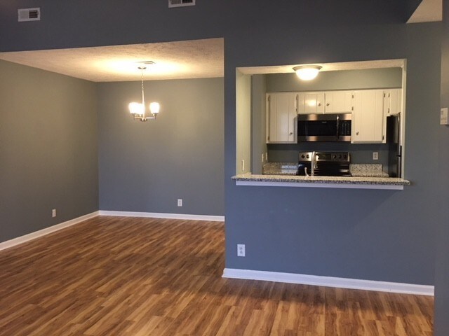Photo - 155 N Timber Dr