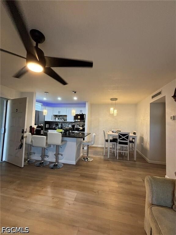 5713 Foxlake Dr Unit 4