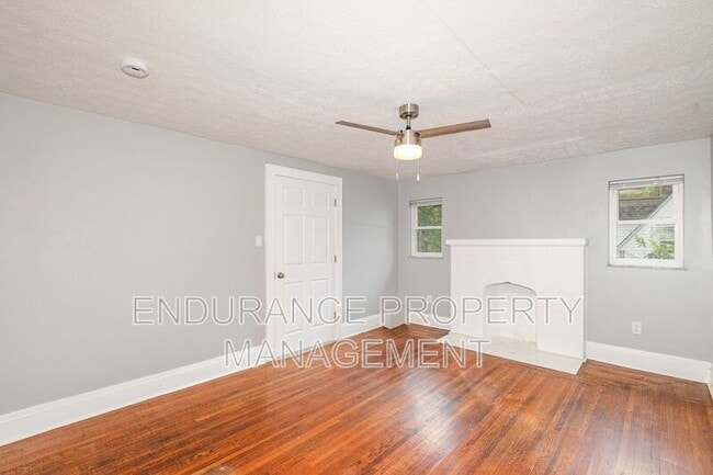 Photo - 2128 Crane Ave Unidad #2