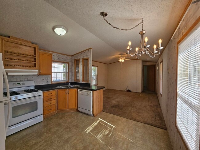 Photo - 6 Orchard Grv