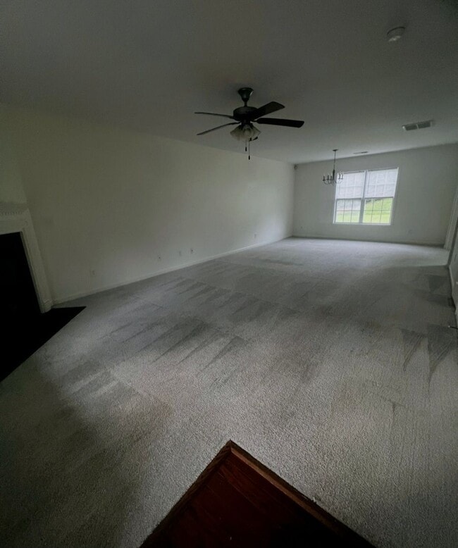 Photo - 3 bedroom Greensboro Rental with Attached Garage