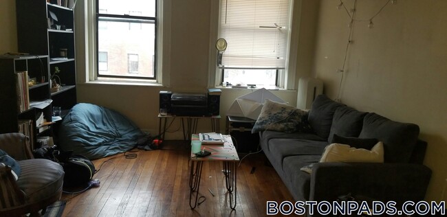 Photo - 19 Peterborough St Apartment Unit 25