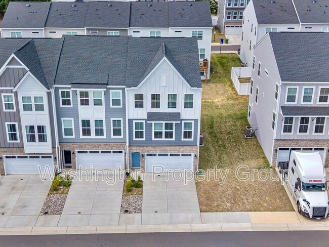 Photo - 4013 Singerville Ct