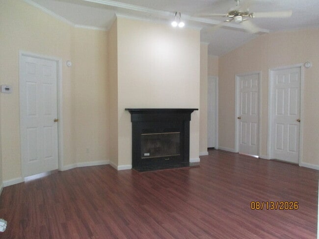 Photo - 5300 Almeda Pl NW