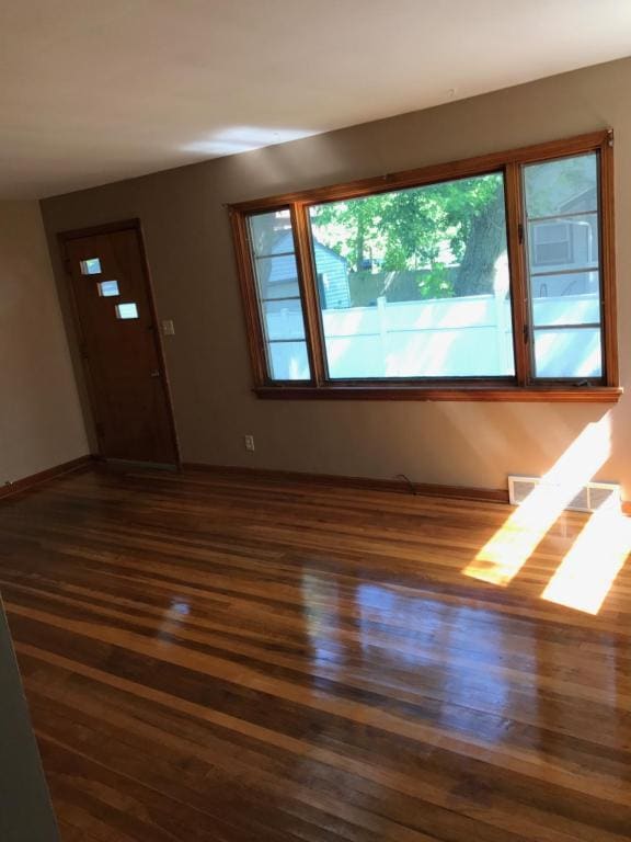 Photo - 434 Garrett St