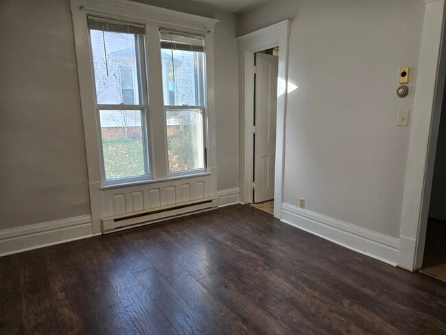 Photo - 118.5 W Walnut St Unit 118.5 W Walnut