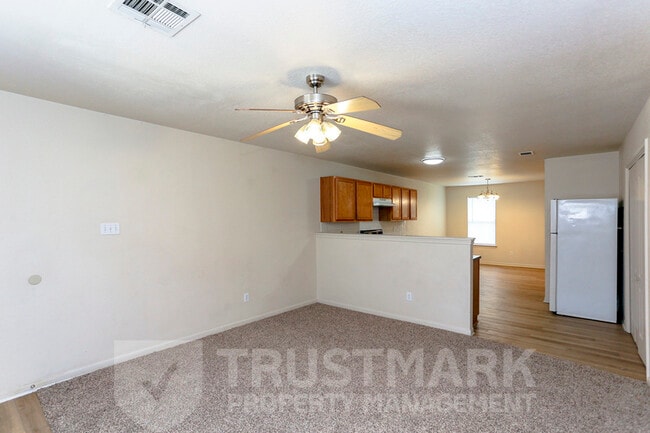 Photo - 411 Brittney Way