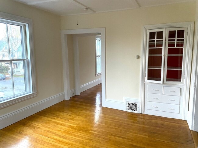 Photo - 17 Avon St Unit 2