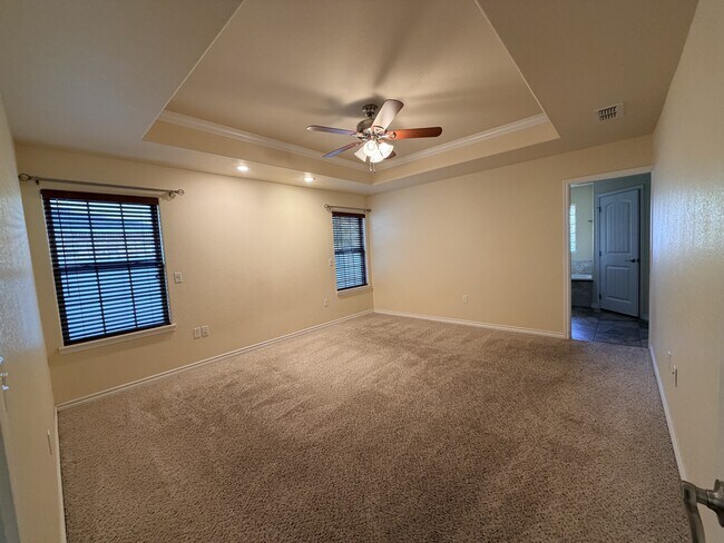 Photo - 426 E University Dr