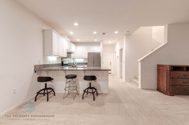 Photo - 3250 E Yountville Dr