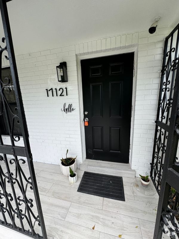 Building Photo - 17121 NW 44th Ave Rental