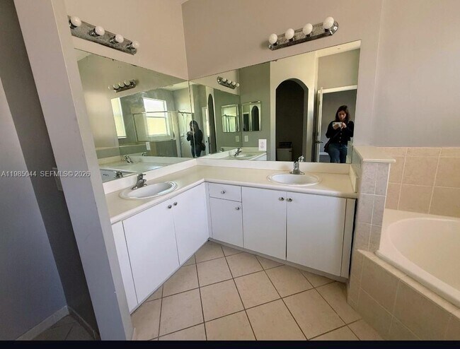 Photo - 12947 SW 135th Terrace