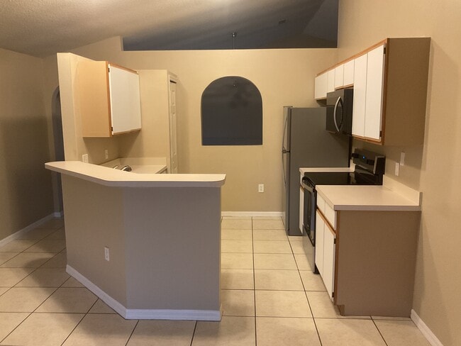 Photo - 12605 Parkbury Dr