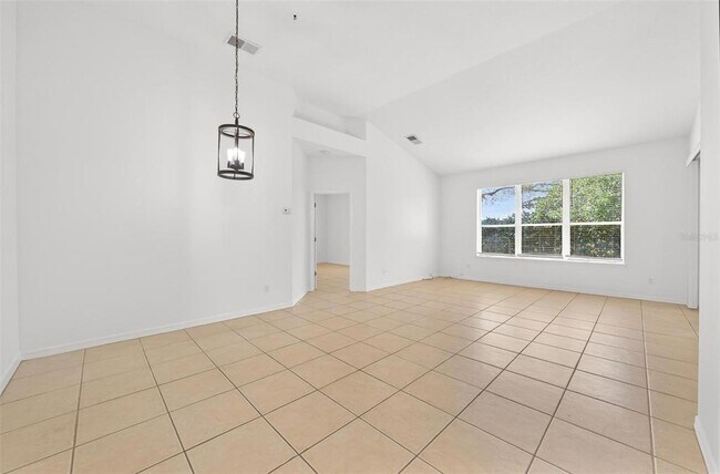 Photo - 7006 Pine Hollow Dr