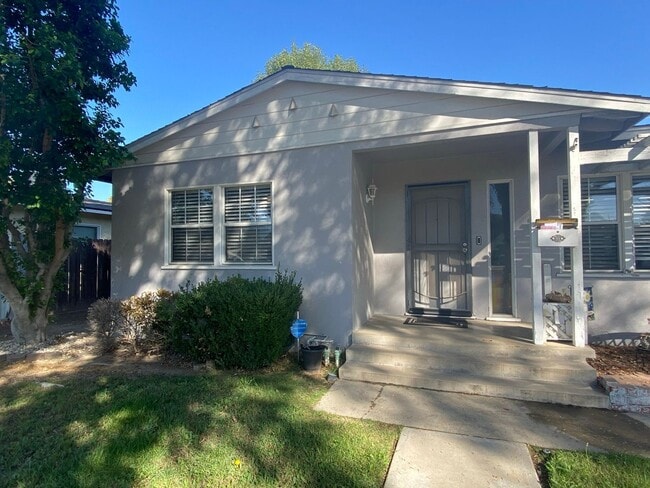 Photo - 3BD/2BA Beautiful Riverside Home!!
