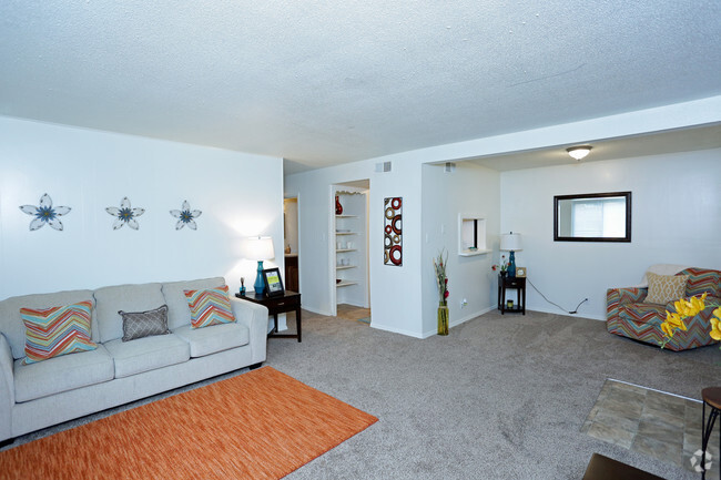 LIVING SPACE FOR EVERYONE! - The Oakley Apartments