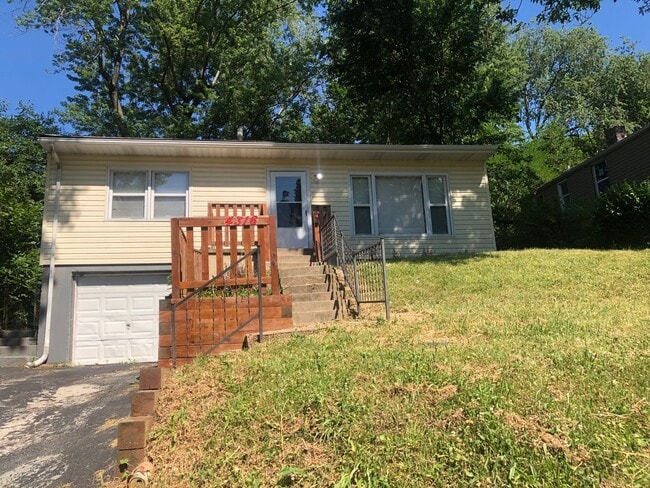 2 Bedroom - 2 Bedroom